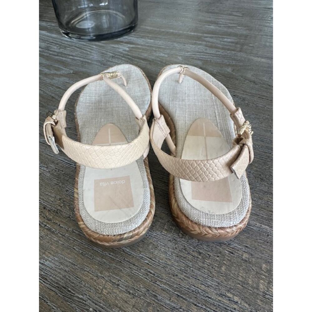 Dolce Vita Meryl Slingback Sandal Size: 8.5 Color: French Vanilla - Picture 5 of 10